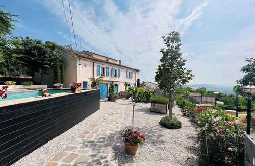Montescudo-Monte Colombo Villa | Auténtica villa privada de lujo con piscina privada