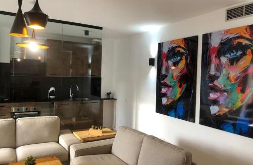 Nueva Andalucia Apartamento | Luxury Banus Puerto Golf