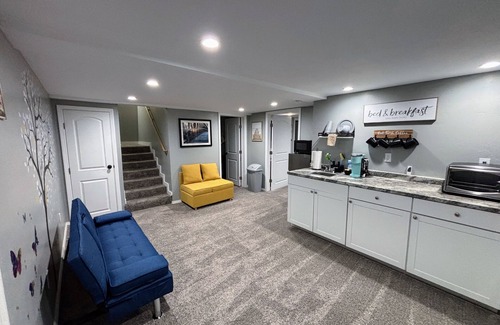 Farmington Casa | Luxury Basement Retreat: Private Suite, Dolby Theater, Quiet Cul-de-Sac Location