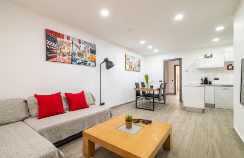 Premià de Mar Apartamento | Luxury Beach Apartment, next to the sea