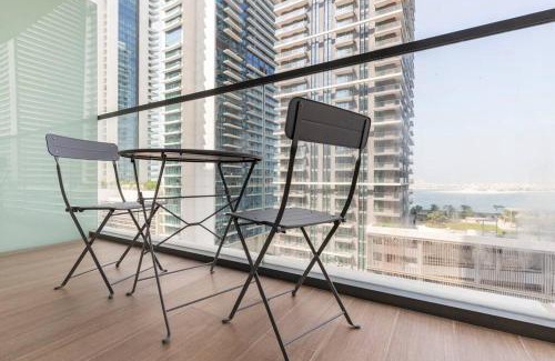 Dubai Marina Apartamento | Luxury Beach Front 1BR