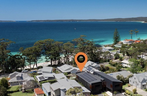 Jervis Bay Casa | Luxury Beach House - Stay 2 nights and get 2 nights FREE