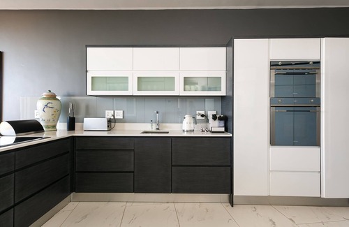Camps Bay Villa | Beach House Camps Bay