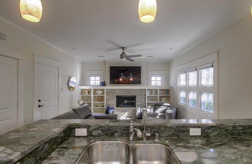 Coronado Casa | Luxury Beach Nona's House