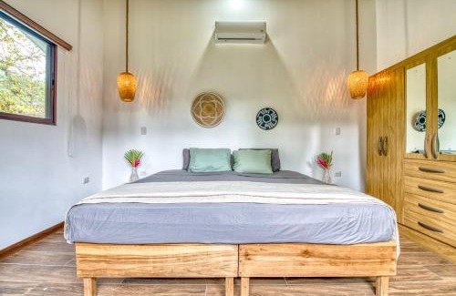 Cocles Apartamento | Luxury Beachfront Apartment with Oceanview Terrace