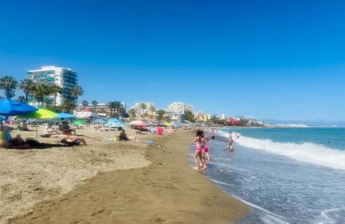 Torrequebrada Apartamento | Luxury beachfront apartment in Benalmadena Costa