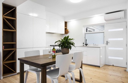 Henley Beach Apartamento | Luxury Beachfront Retreat | Henley Beach Esplanade