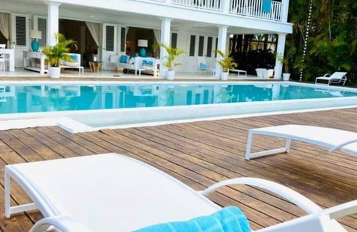 Pupukea Casa | Luxury Beachfront Estate