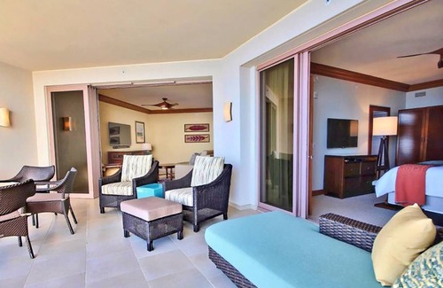 Lahaina Complejo | Luxury Beachfront Kaanapali Residence Club + Premium Amenities, 3-Bedroom Villa