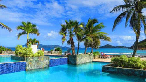 Red Hook Apartamento | Luxury Beachfront King Suite on Sapphire Beach II