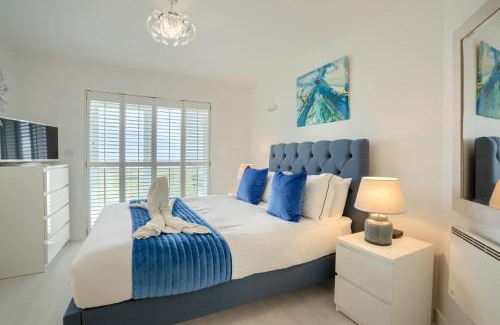 Eastbourne Apartamento | LUXURY BEACHFRONT OUTSTANDING 2 bedroom APARTMENT