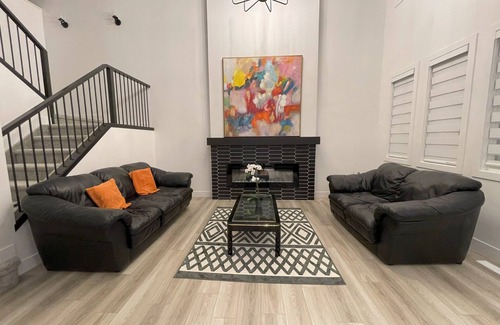 Beaumont Casa | Luxury Brand New 3-bedroom, 3-bathroom house in Beaumont, AB; 10 min from YEG