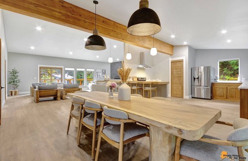 Alyeska Casa | Luxury brand new 4 Bed 5 Bath modern comtempary home