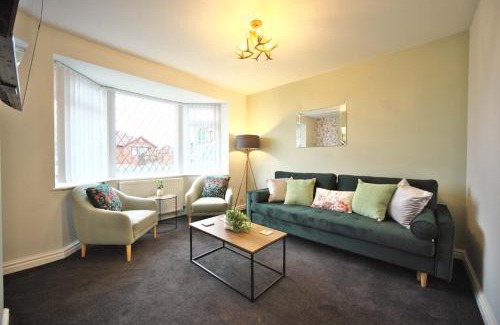 South Elmsall Apartamento | Luxury Bungalow, 3 bedrooms, 5 beds, sleeps 8, transport links, parking, Wi-Fi