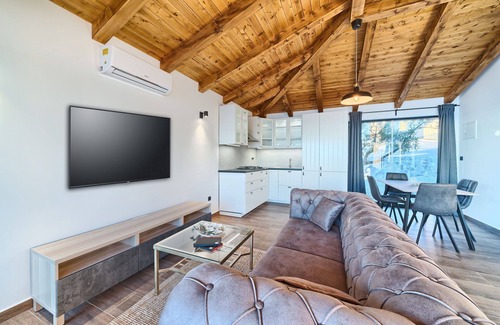 Susica Casa | Luxury Bungalow New Horizons III
