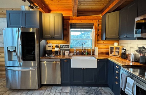 Kamas Cabina | Luxury Cabin at Mirror Lake Retreat