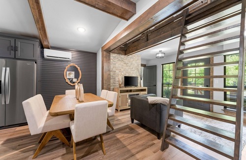 Marshall Casa | Luxury Cabin - Hot Tub, Firepit by Buffalo River