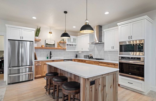 Donnelly Casa | Luxury Cabin Lake Cascade/Tamarack & Hot Springs