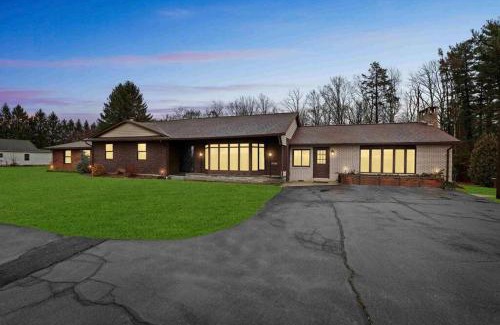 Aquashicola Casa | Luxury-Cabin Mount View *Gym*Game Room *Fire Place