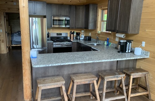 Gilead Cabina | Luxury Cabin nr Sunday River: Mtn Views, Hot Tub, Fire Pit: Ski Hike ATV Foliage