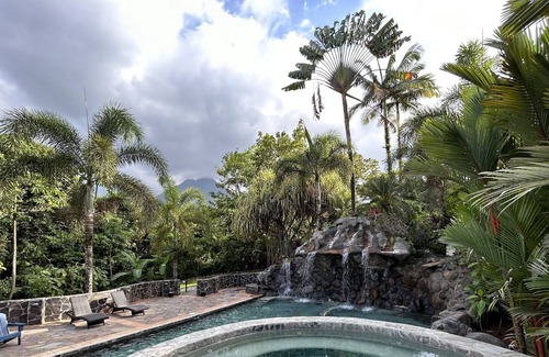Palma Cabina | Luxury Cabin with Jacuzzi and Pool in La Fortuna