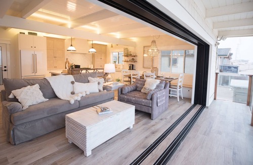Silver Strand Casa | Casa en la playa frente al mar-COMPLETAMENTE REMODELADA & bellamente decorada *** VERANO ABIERTO ***