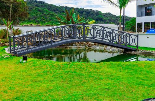 Alto Boquete Apartamento | Luxury Canyon Suites