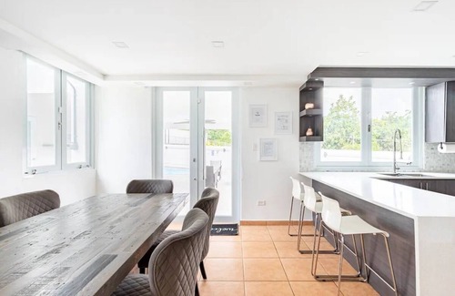 Cupey Casa | Luxury Casa CALIAD
