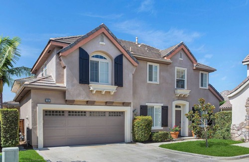 Oak Creek Casa | Luxury Castle on Cherrybrook #10140