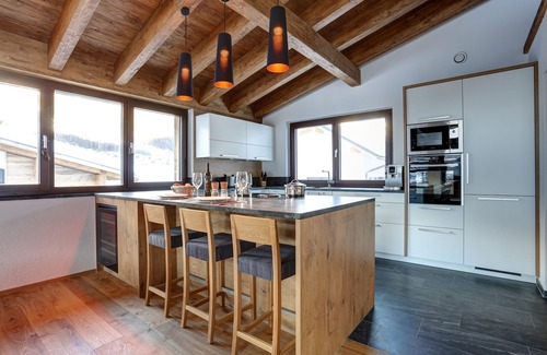 Pettneu am Arlberg Chalet De Esquí | Chalet de lujo cerca de Sankt Anton am Arlberg