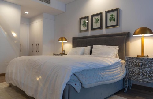 Diplomatic Area Apartamento | Luxury Chalet at Pearl Doha for FIFA WORLD CUP22