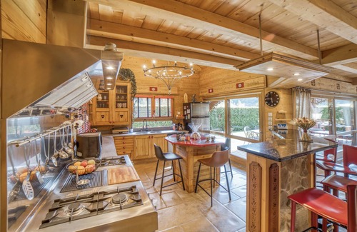 Araches-la-Frasse Chalet De Esquí | CHALET AUTÉNTICO Y CÁLIDO - CHALET DE LUJO EN ALPES FRANCESES - JACUZZ