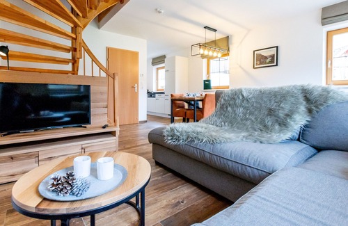Obertraun Casa | Luxury Chalet in Obertraun With Pool