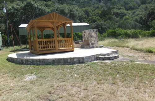 Barksdale Chalet De Esquí | Chalet de lujo en rancho remoto con Crystal Clear Creek, vista panorámica