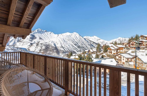 Les Belleville Chalet De Esquí | Chalet nuevo con piscina, jacuzzi, sauna, hammam y cine en St Martin de Belleville