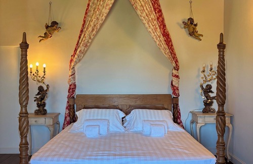 Saint-Maximin Otro | LUXURY CHATEAU FOR RENT UZES PROVENCE