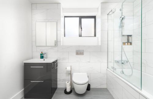 Fulham Broadway Apartamento | Luxury Chelsea & Fulham Flat with Large Balcony, Central London Location, High spec luxury apartment