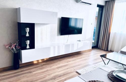 Plovdiv Apartamento | Luxury City Center Apartment with Free parking