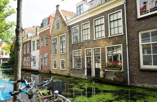 Delft Casa | Luxury City Center Studio