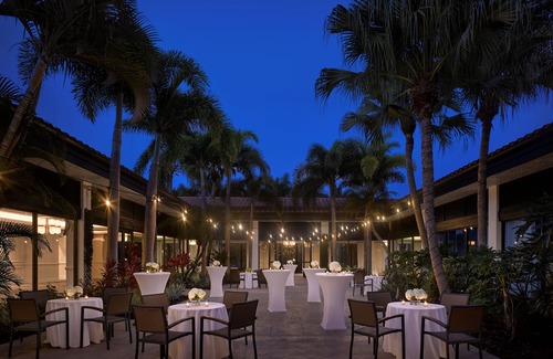 Hunt Club Cabaña | Pet Friendly 2BR PGA Resort Cottage w/Private Terrace: Golf, Pool, Dining & Spa