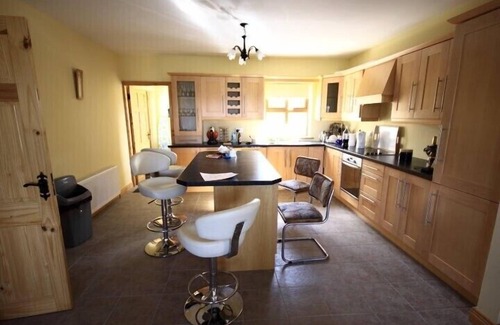 Fanore Casa | Luxury Coastal Holiday Home with stunning sea views