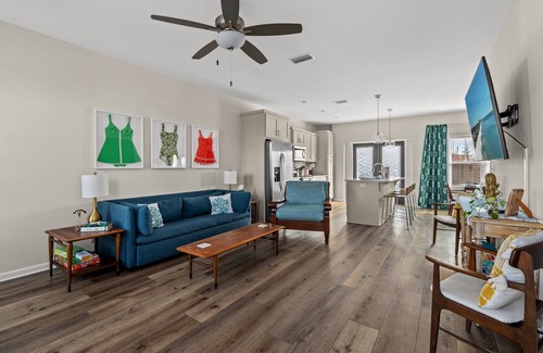 Callaway Casa | Luxury Coastal Inspired 4-Bedroom in Panama City