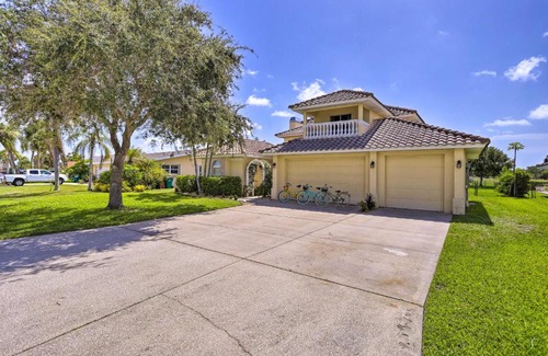 Cocoa Isles Country Club Casa | Luxury Cocoa Beach Getaway with Saltwater Pool!