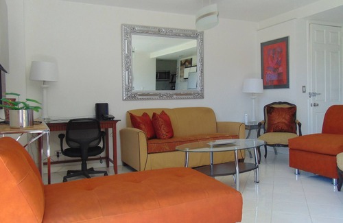 Tijuana Apartamento | LUXURY COMFORTABLE SAFE CHIC MOST EXCLUSIVE AREA OF TJ GOLF COURSE VIEW