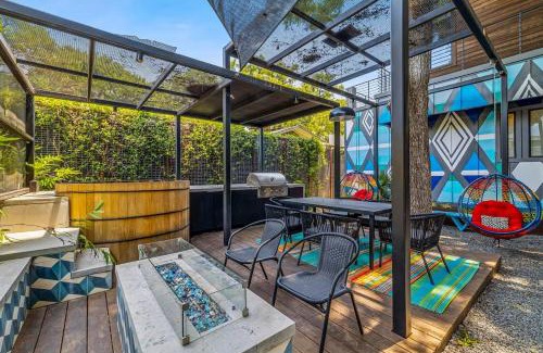 South Lamar Casa | Luxury Compound in South Lamar