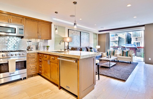 West Newport Casa | Luxury Compound - Sleeps 18, 2 Hot Tubs, Rooftop Deck & Ocean Views
