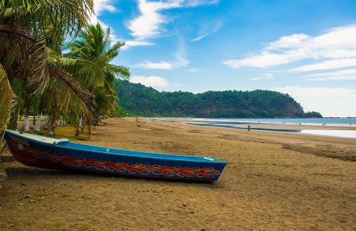 Barrio Santa Lucía Apartamento | Luxury Condo at Jaco Bay, Costa Rica's best beach