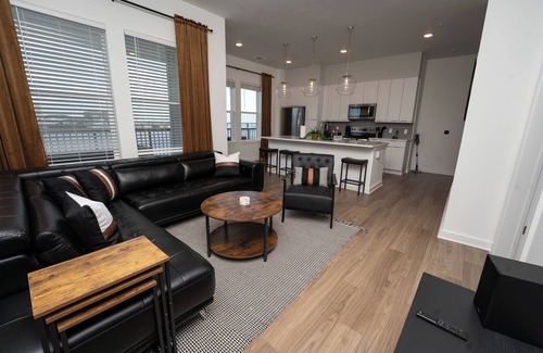 Downtown Jacksonville Condominio | Luxury Condo, Breathtaking Riverfront Views