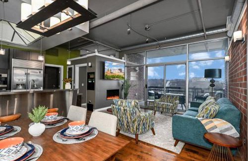 Elizabeth Park Valley Apartamento | Luxury Condo in Akron Northside District