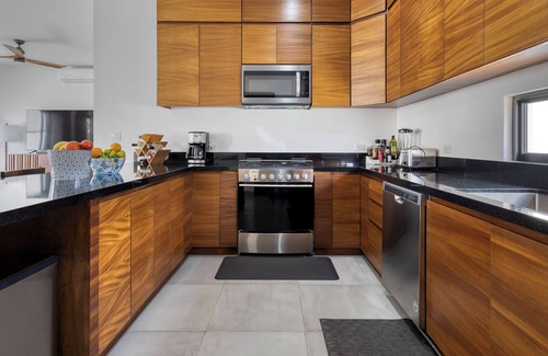 Cerro de los Venados Condominio | Luxury Condo in Vista Del Arco w/ Pool & Jacuzzi